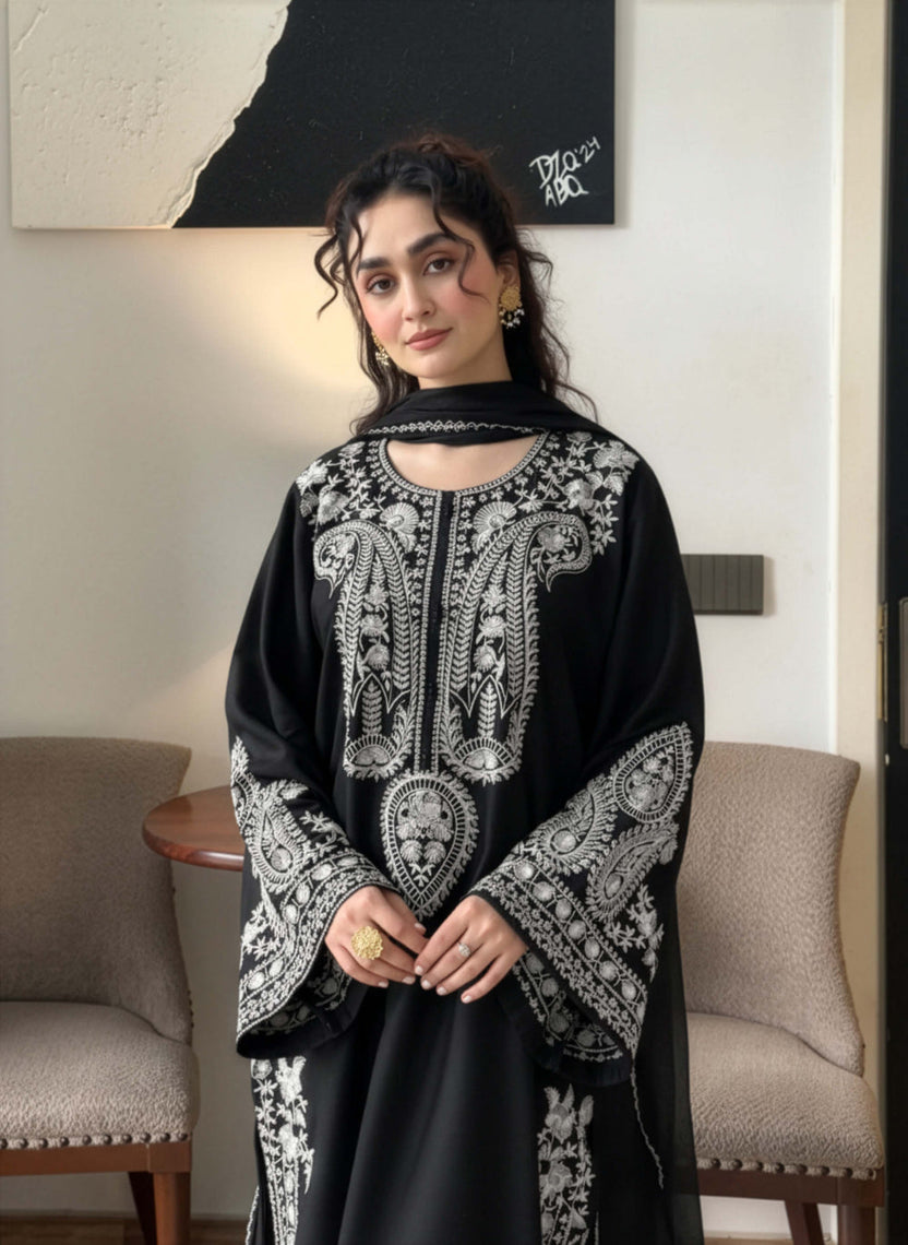 Premium Lawn 3pc Heavy Embroidery with ready to wear chiffon dupta