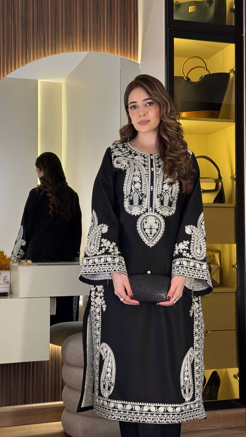 Premium Lawn 3pc Heavy Embroidery with ready to wear chiffon dupta
