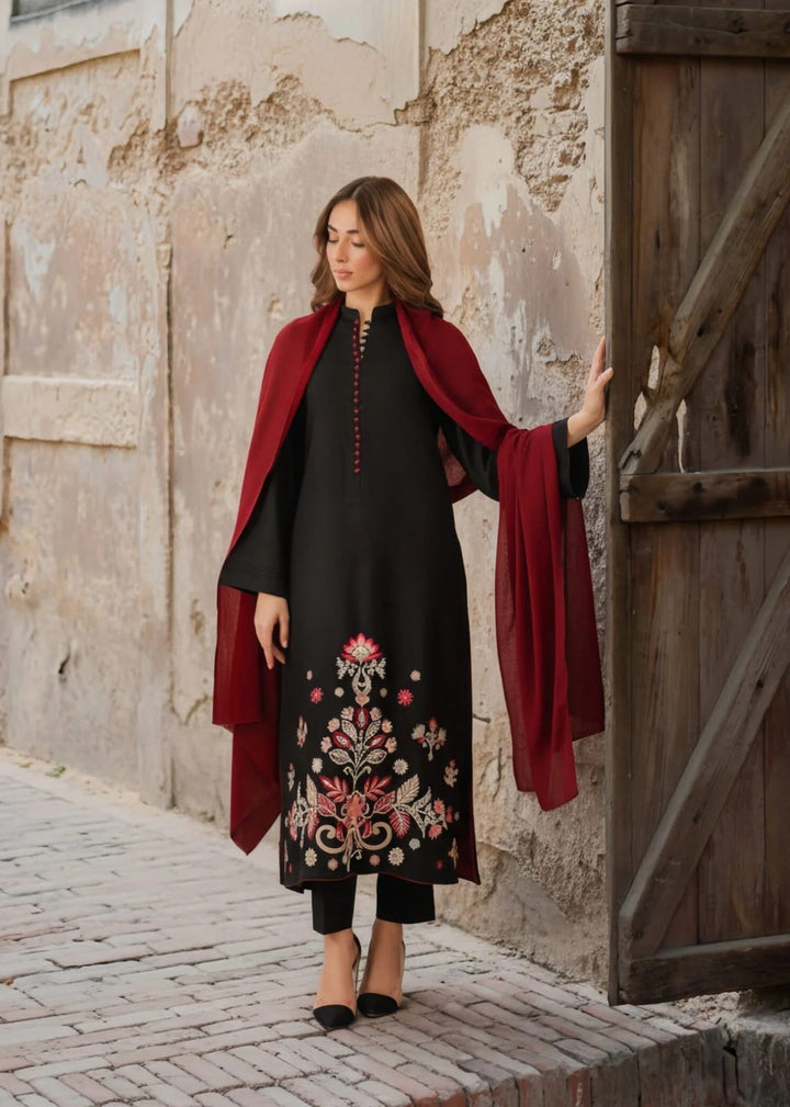 Premium Lawn 3pc Heavy Embroidery with printed Monar Shawl