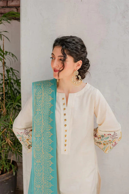Premium Lawn 3pc Embroidery with printed Monar Shawl