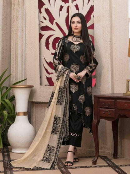 Premium Lawn 3pc Heavy Embroidery with Embroidered chiffon Dupta
