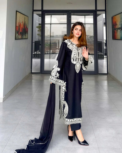 Premium Lawn 3pc Heavy Embroidery with ready to wear chiffon dupta