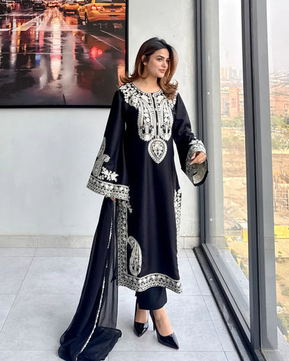 Premium Lawn 3pc Heavy Embroidery with ready to wear chiffon dupta
